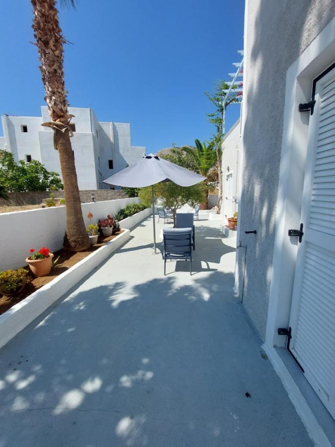 Alkyon Hotel Kamari  Exterior photo
